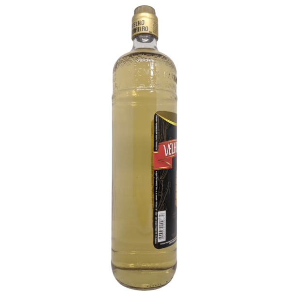 Cachaça Velho Barreiro Ouro